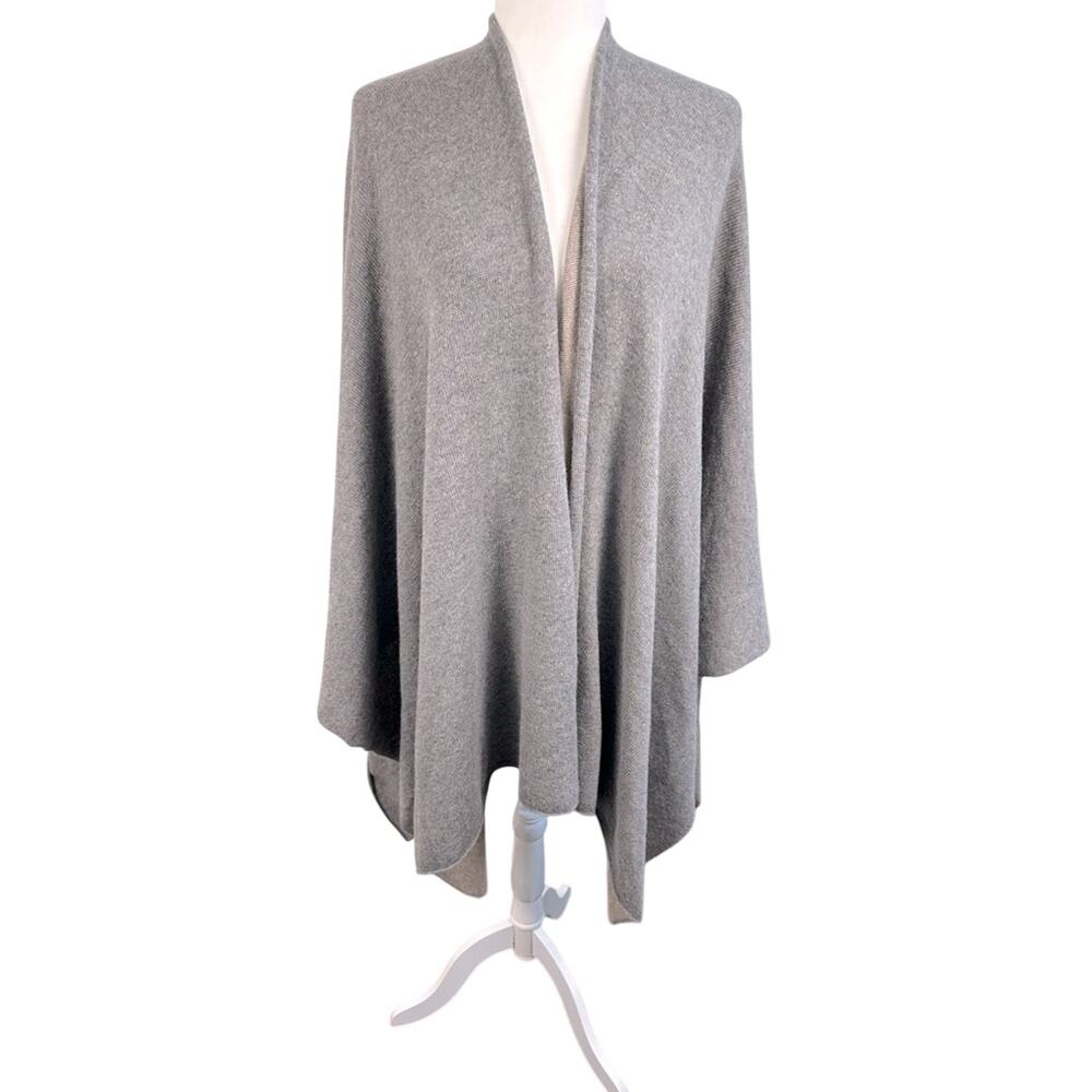 Roller Rabbit Wrap Shawl Women One Size Gray Excellent Wool Cashmere Blend Luxe